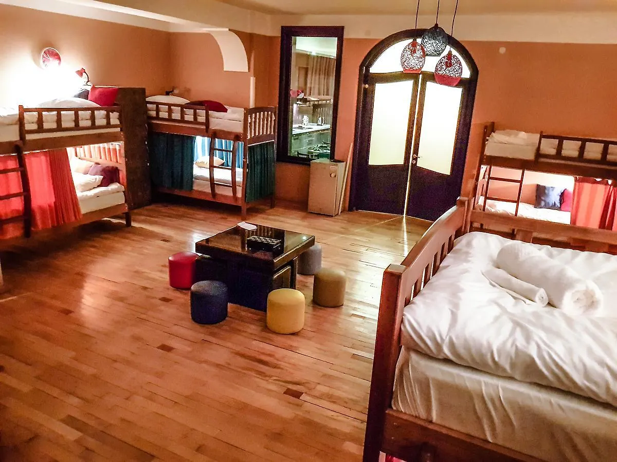 Isatis Hostel Τυφλίδα