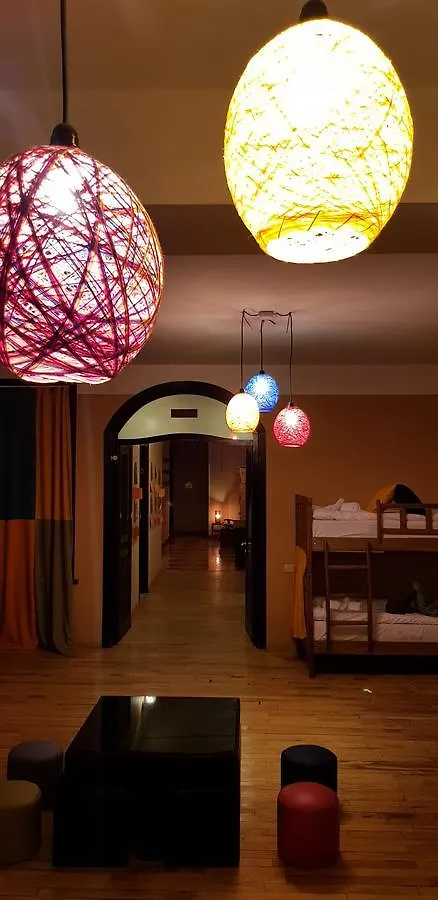 Isatis Hostel Τυφλίδα